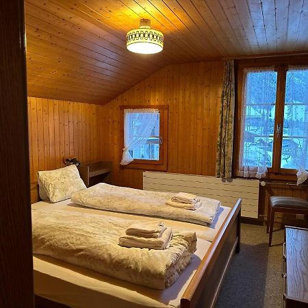 Hotel Baeren Lodge Kiental エクステリア 写真